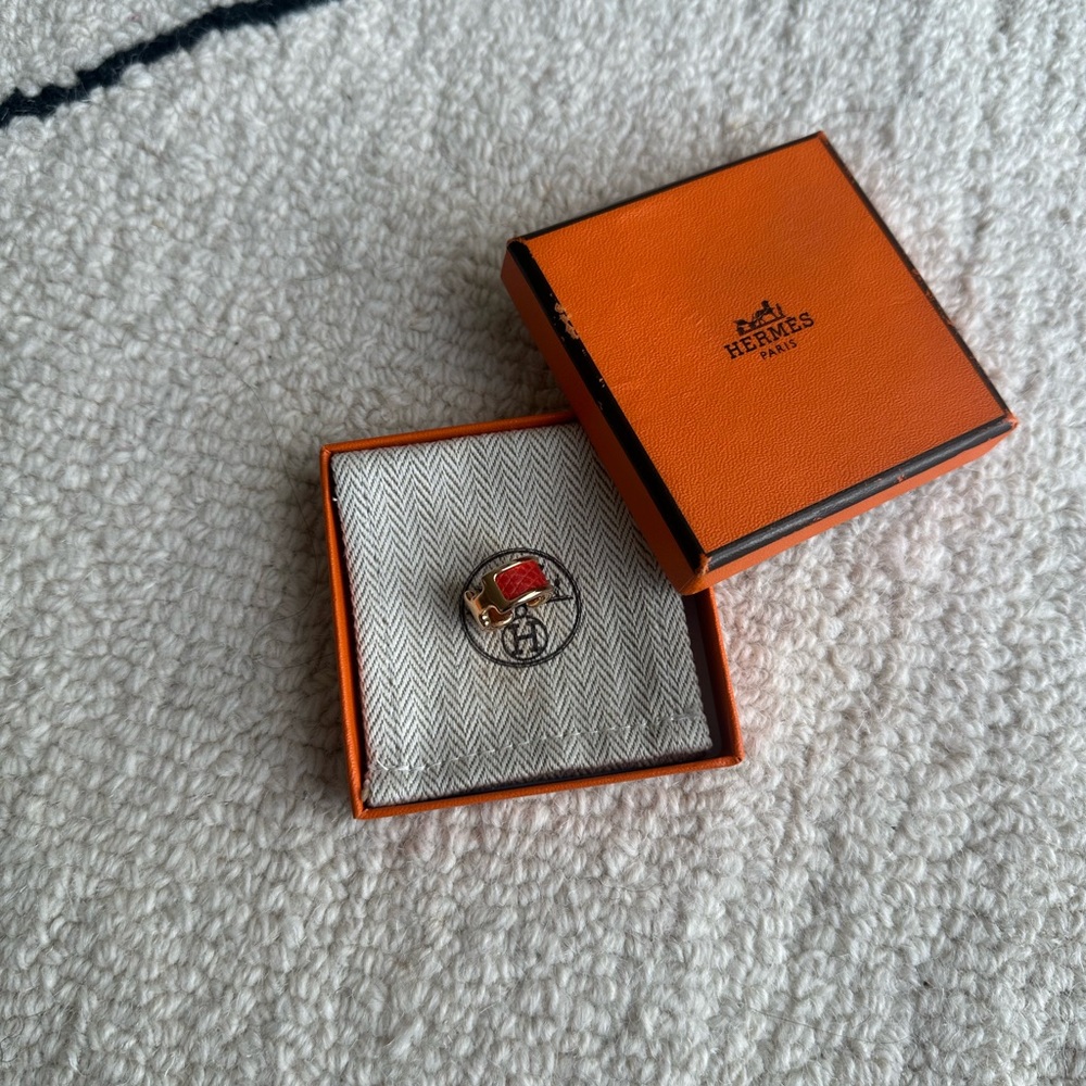 Gold Hermes Ear Cuff